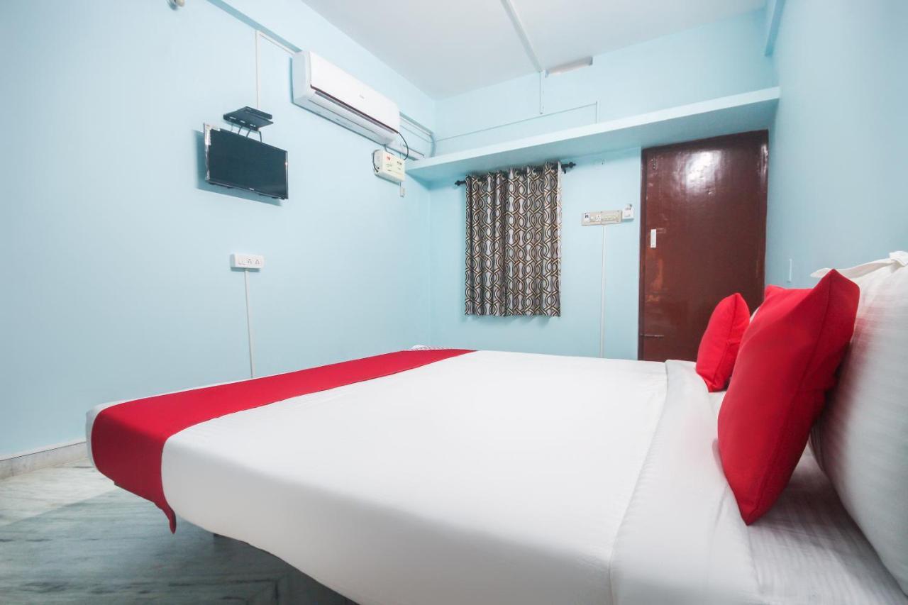Oyo Flagship 48158 Ss Towers Hotel Podanur Ngoại thất bức ảnh