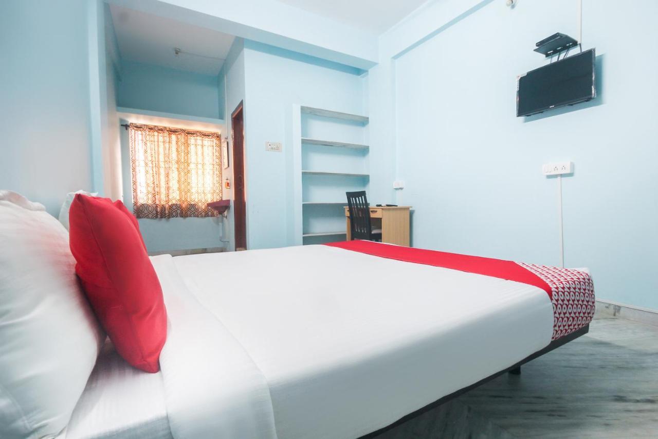Oyo Flagship 48158 Ss Towers Hotel Podanur Ngoại thất bức ảnh