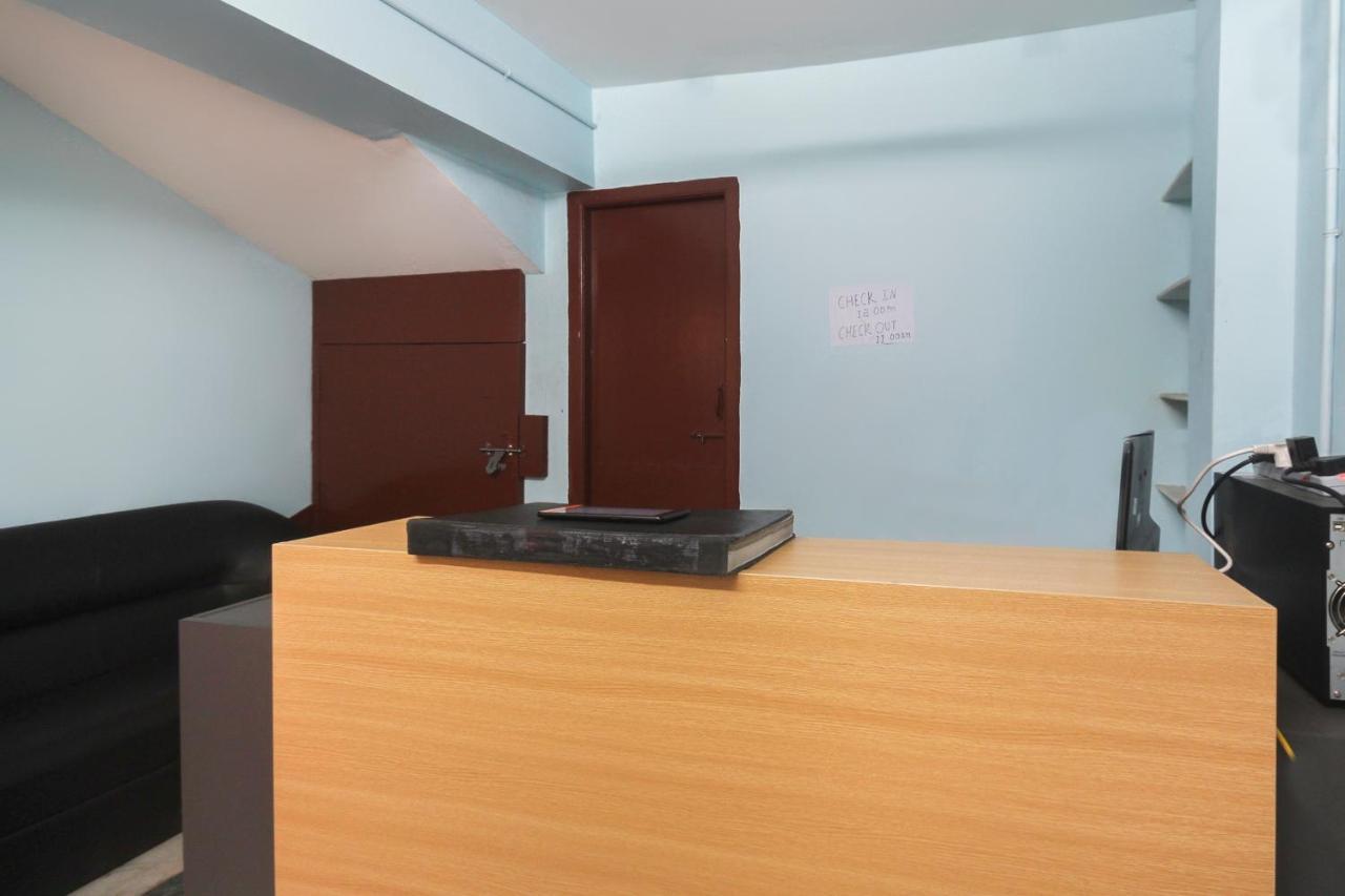 Oyo Flagship 48158 Ss Towers Hotel Podanur Ngoại thất bức ảnh
